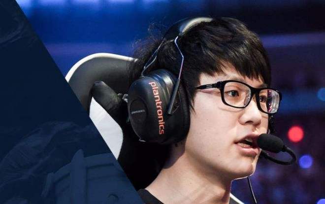 的比赛中展 的比赛中展