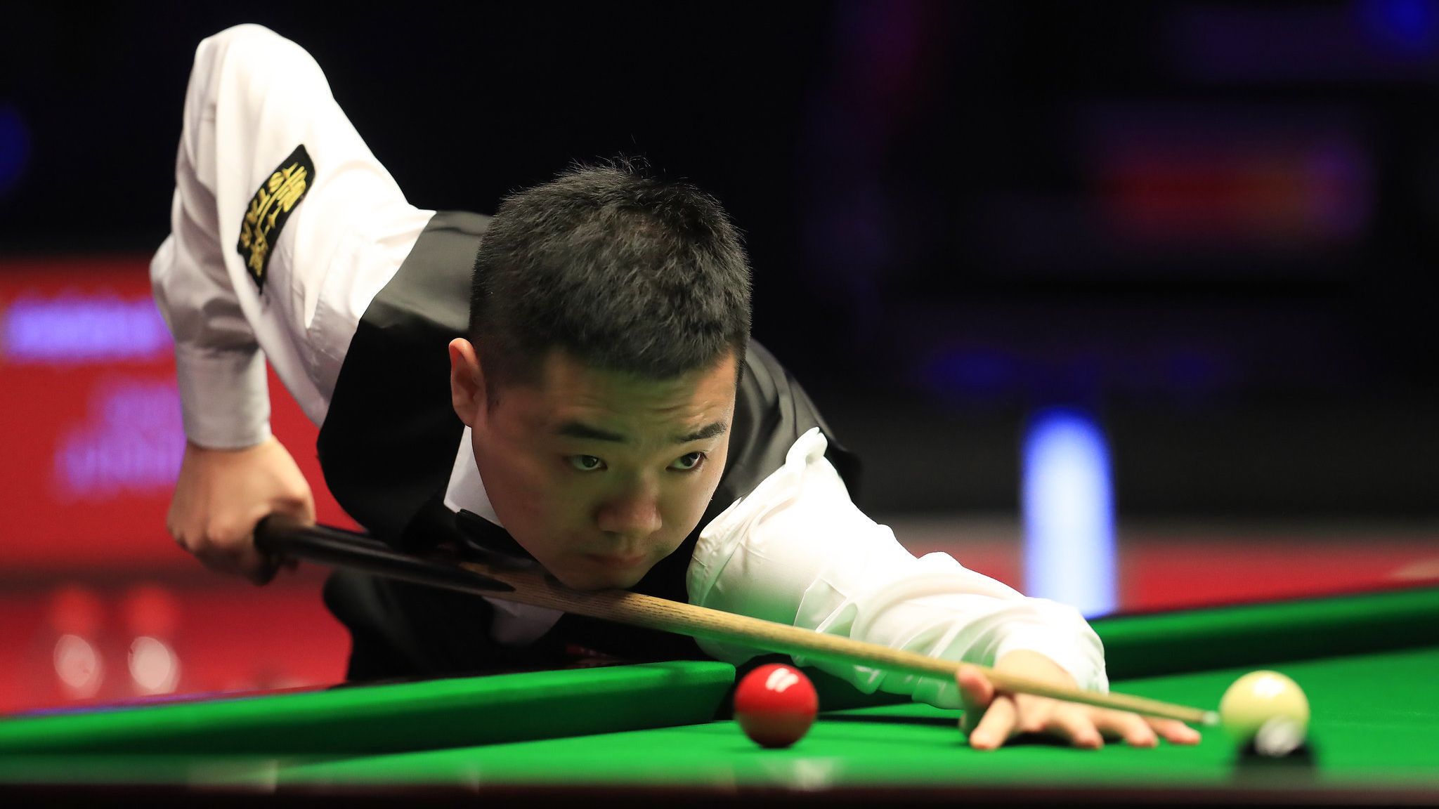 国内外数十 国内外数十